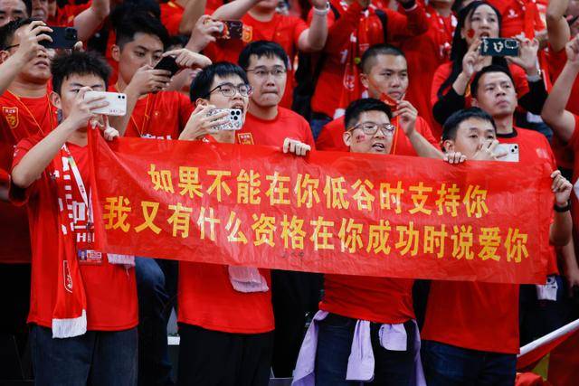 瓦诺利将重返佛罗伦萨担任主教练，协议已达成