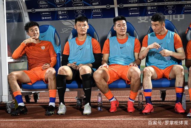 诺伊尔：稳步前进，先把本分做好再谈突破